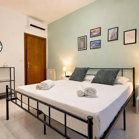 Metro At The Door- Colosseo 6 Min- 2Br Ac Wifi-3